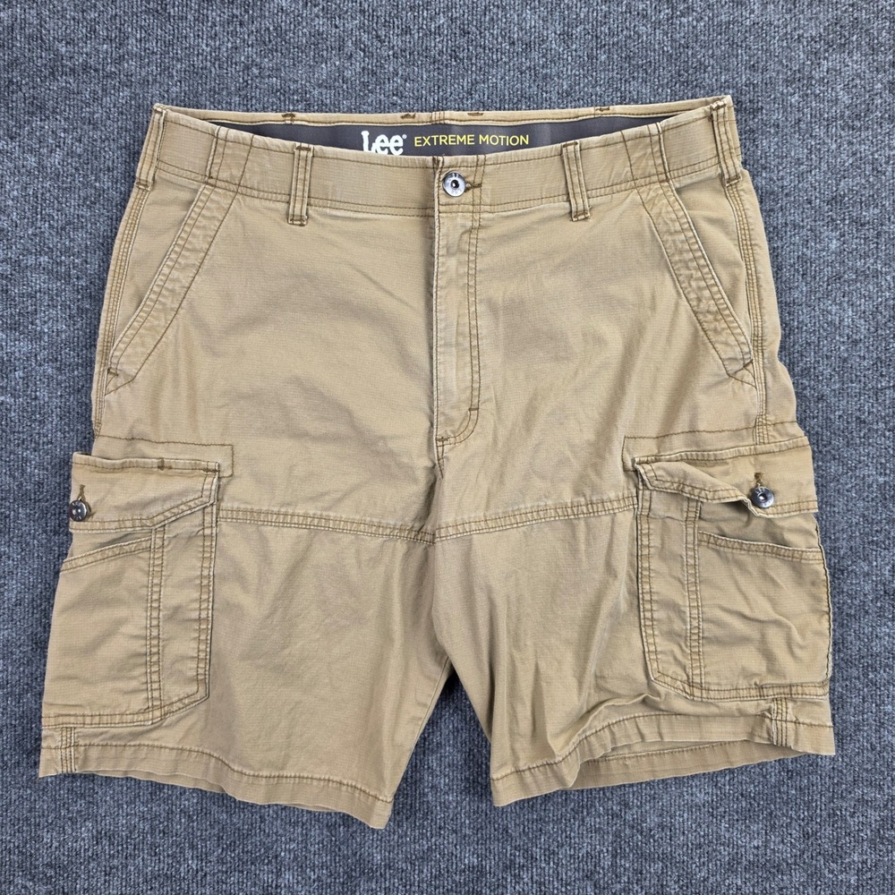 Lee Extreme Motion Cargo Shorts Men's 36 Khaki Tan Stretch Ripstop Utility